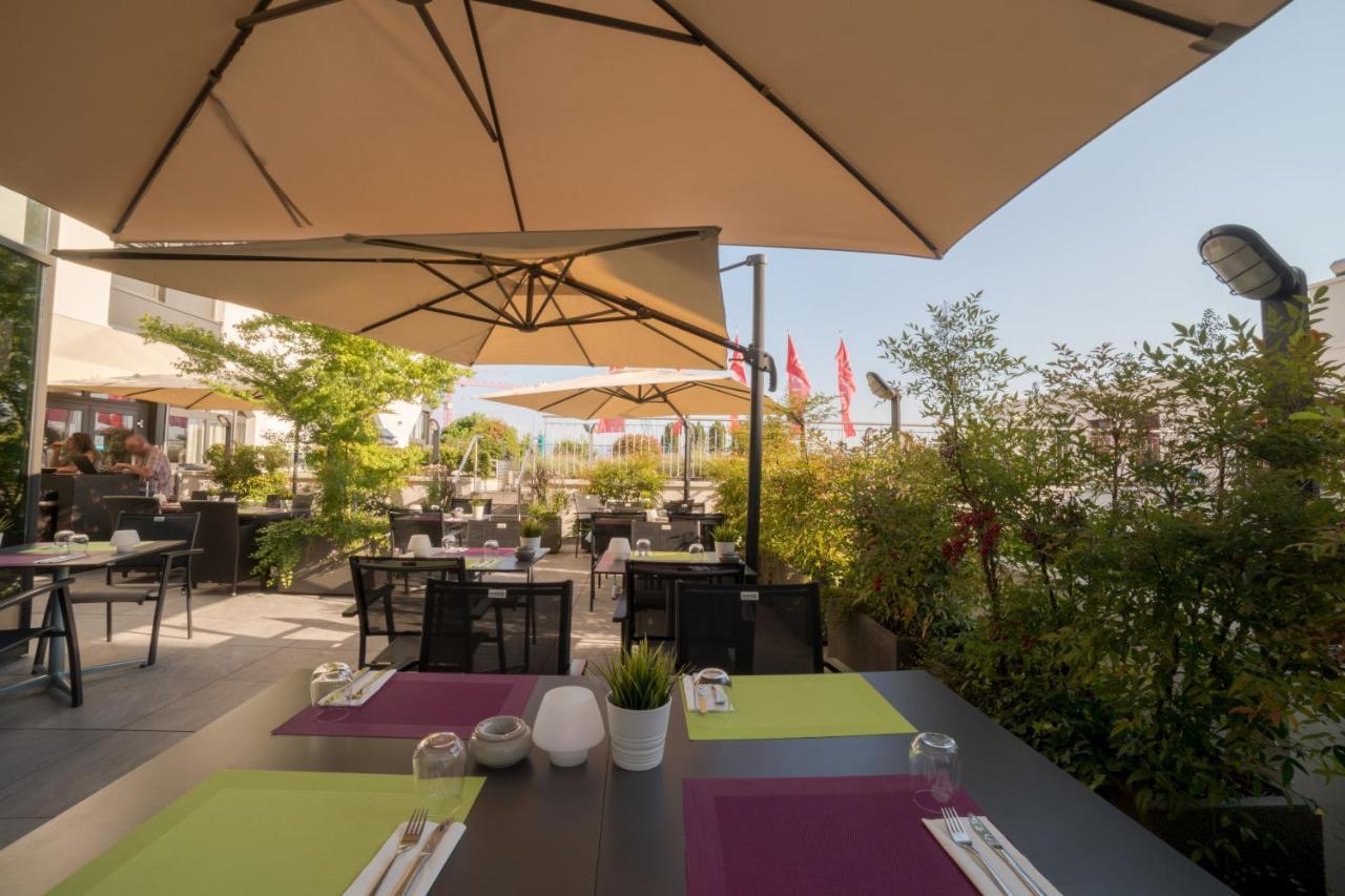 Ibis Lausanne Crissier Exteriör bild
